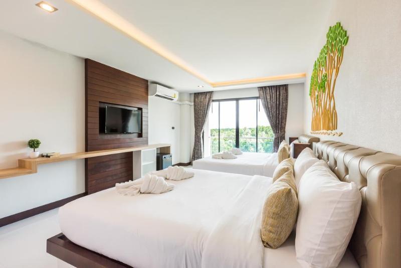 River Front Hotel