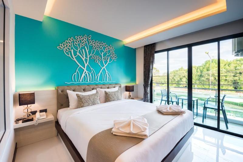 River Front Hotel
